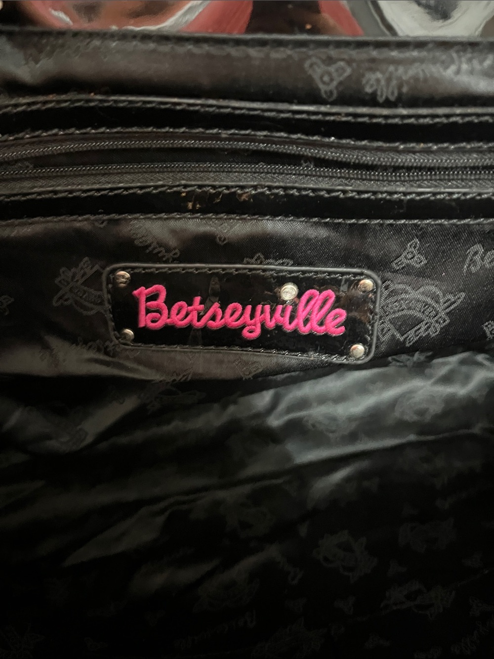 Betsey Johnson Leopard Print Patent Tote with Black Trim - Picture 2 of 5